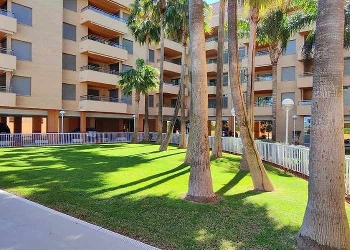 Puerto Marino By Costa * Denia